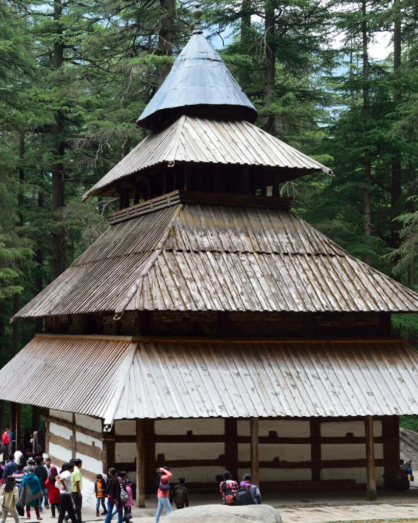 हिडिंबा देवी मंदिर मनाली ढूंगरी हिमाचल प्रदेश इतिहास